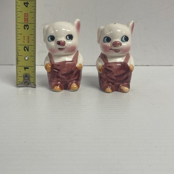 Vintage Pig In Coveralls Salt And Pepper Shakers Hand Painted w/ stopper - C1016 - Picture 7 of 7